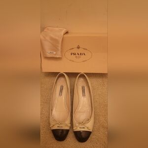 PRADA Black and Cream Cap Toe  Ballet Flats, size 9/39.5